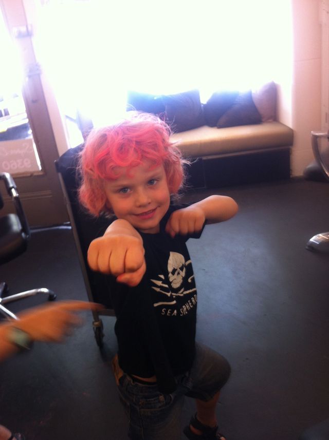 Super Deluxe Hair - styling