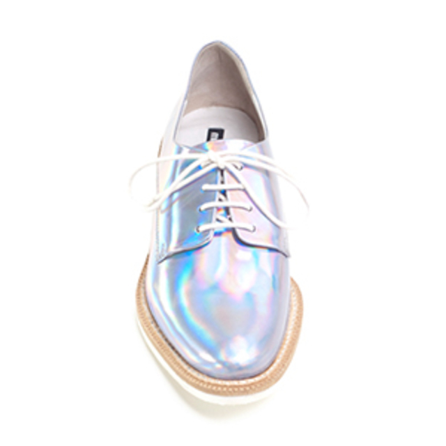 Zoe Oxford - Hologram