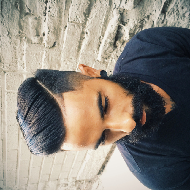 Mens cut with a hardpart 