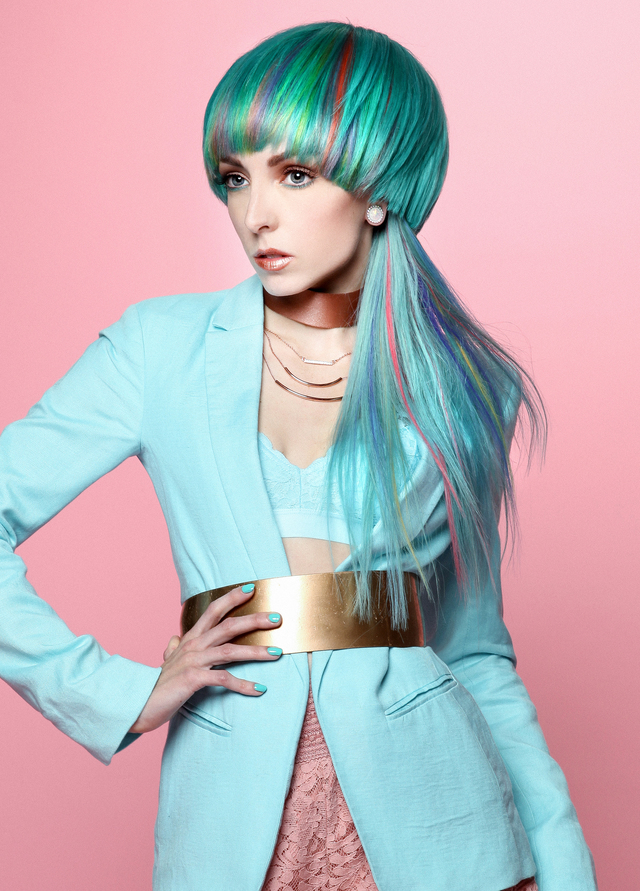 Hair: Nicole Pede  Makeup: Jessica Benner  Photography: Paula Tizzard 