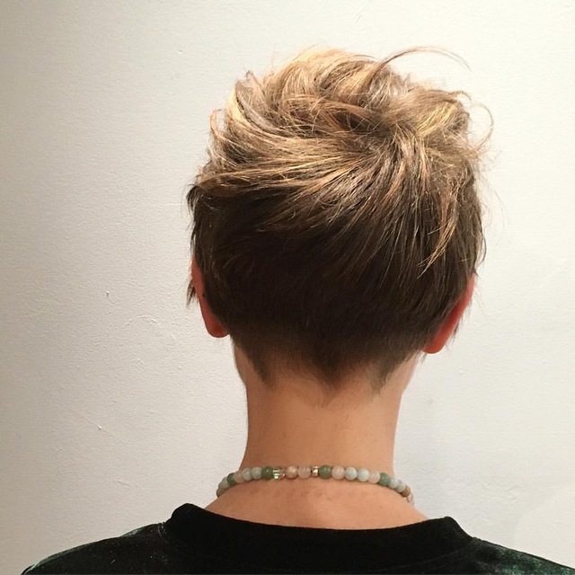 Haircutting work on Rachael 