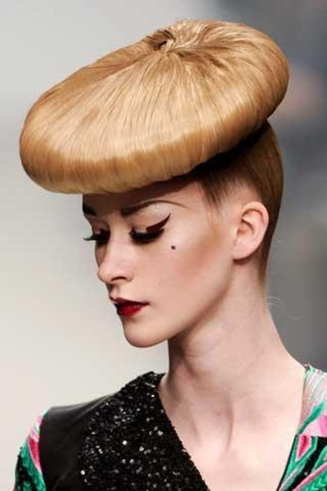 hat hair