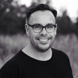 Re sized 7cd1b29cc3d0fa0ed34a cdv photo 001