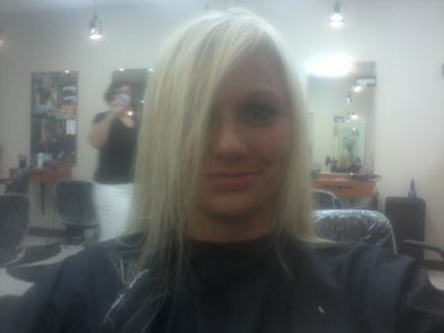 BEAUTIFL BLONDE
