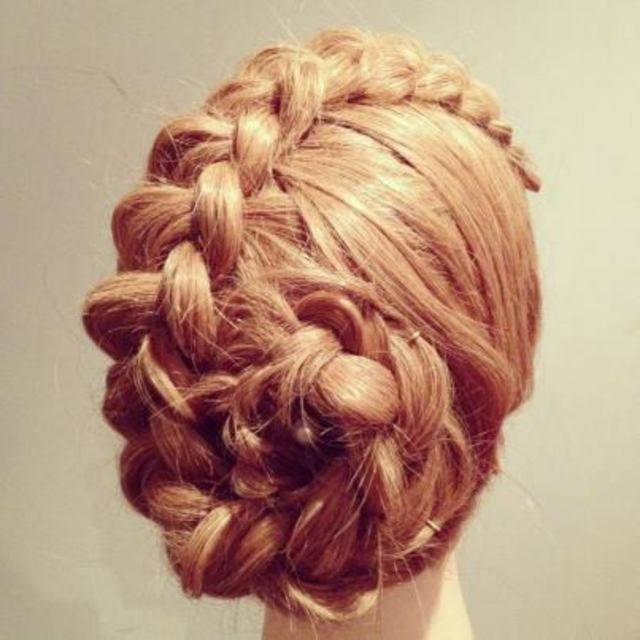 Dutch Braid Flower