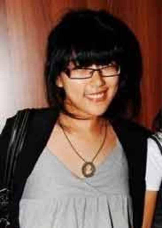 hangout for dinner fith friends