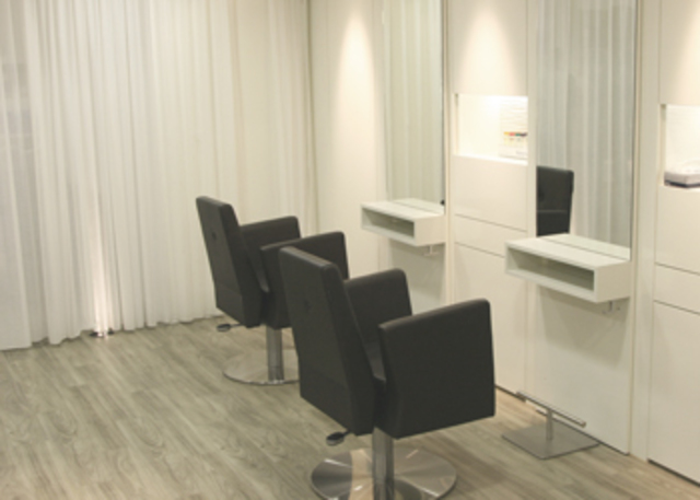 Salonplätze - EG rechts