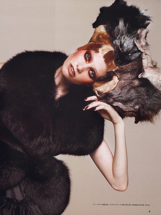 Create head pice with fur 