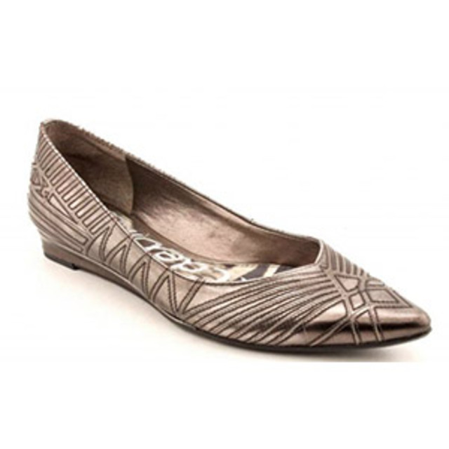 Sam-Edelman-Women’s-Illysa-Leather-Casual-Shoes