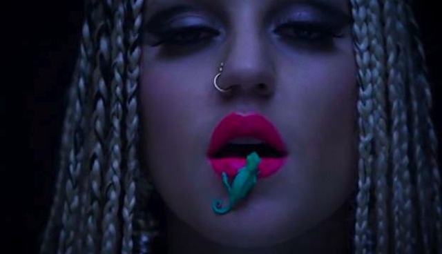 Brooke Candy Everybody Video