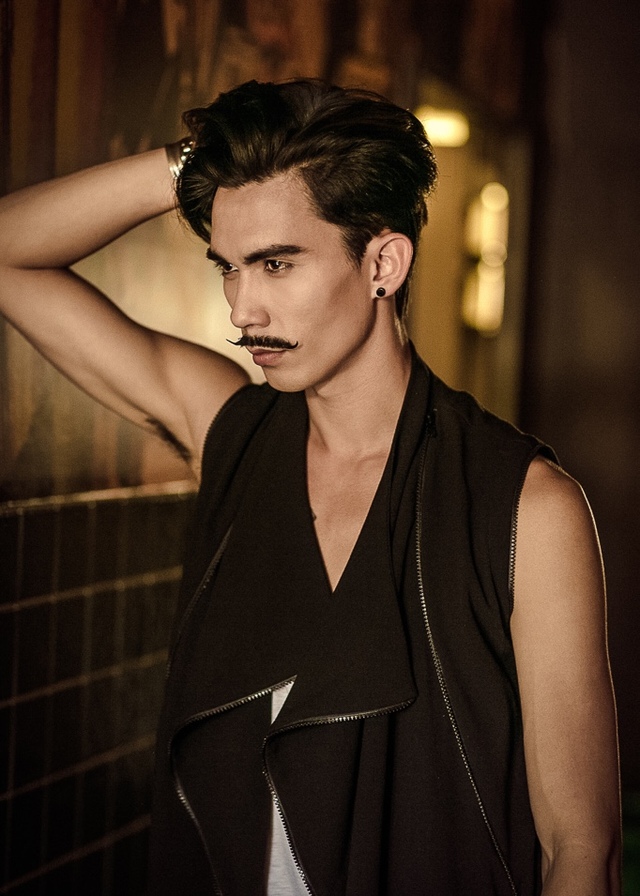 Men's hair collection
Photographer: Kaye Rubi
Model: Stephen Caldwell
Face touch ups: Katherine Silulu