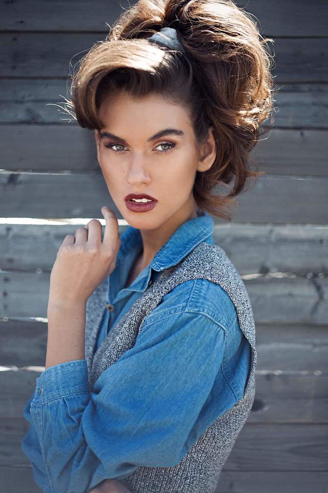 Just A 90s Chick