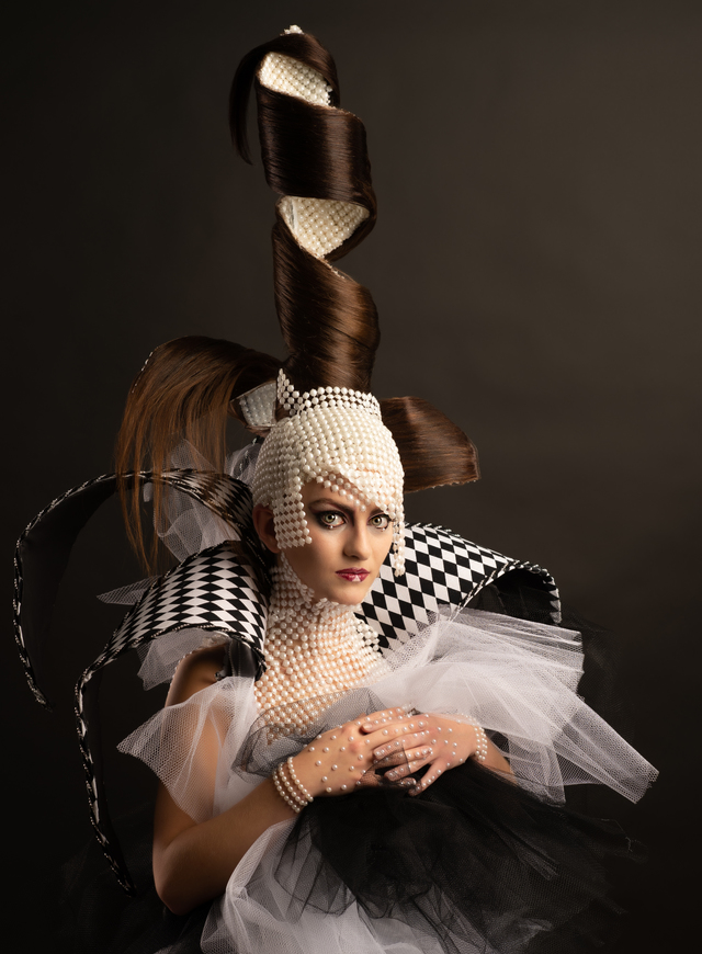 Avant Garde