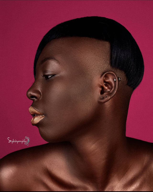 Bald Girlie 
