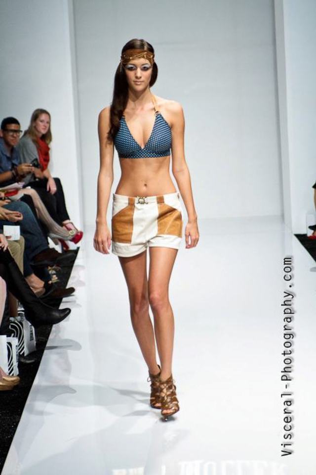 RUNWAY