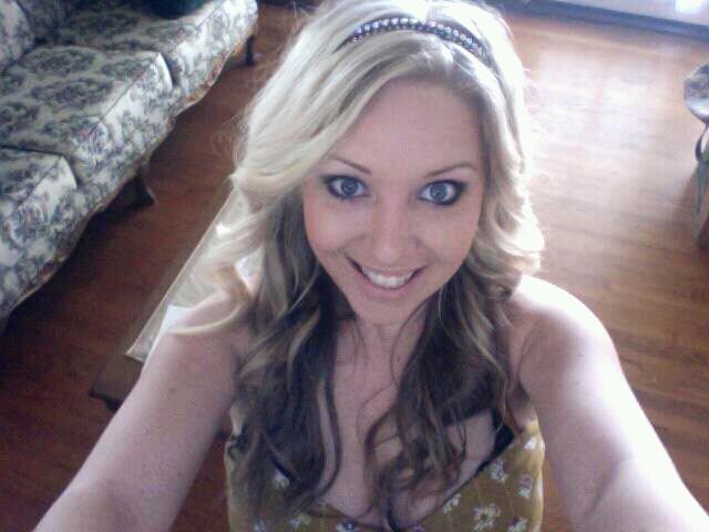 Simple curls, pretty headband