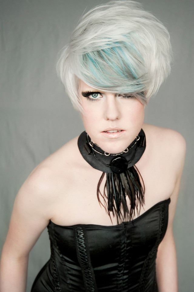 Vie by T.Melong