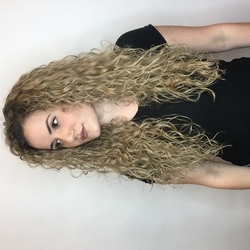 Re sized 8f597ed2b43e49646b45 8ca85f41 0313 450e b2a8 2823893721a7