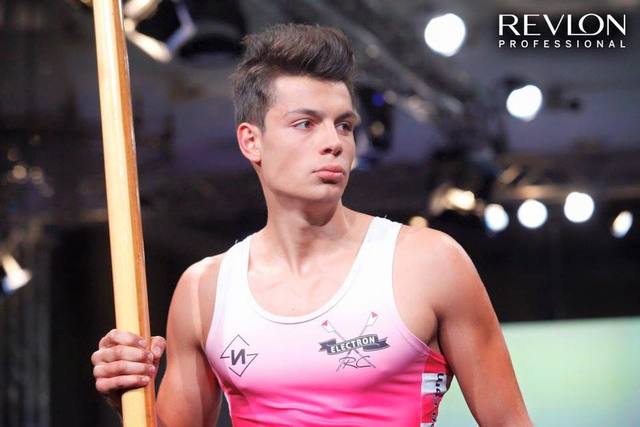 Sports segment hair cut and style by Nevena Rothe 