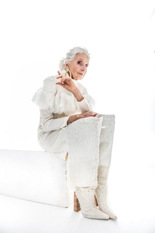 ICON - HELENA NOROWICZ