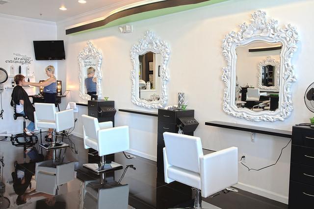 Salon