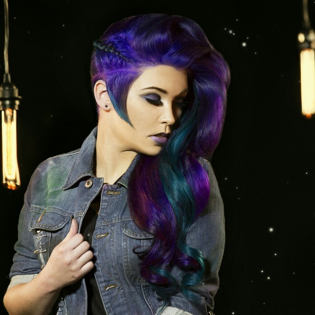 Deep purple and green neons