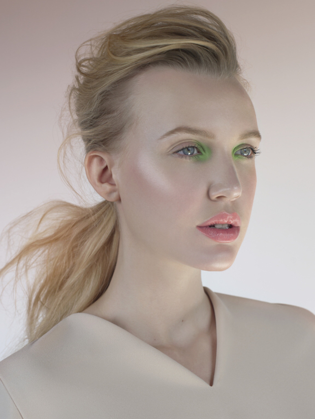 Hair & makeup Delia Lupan