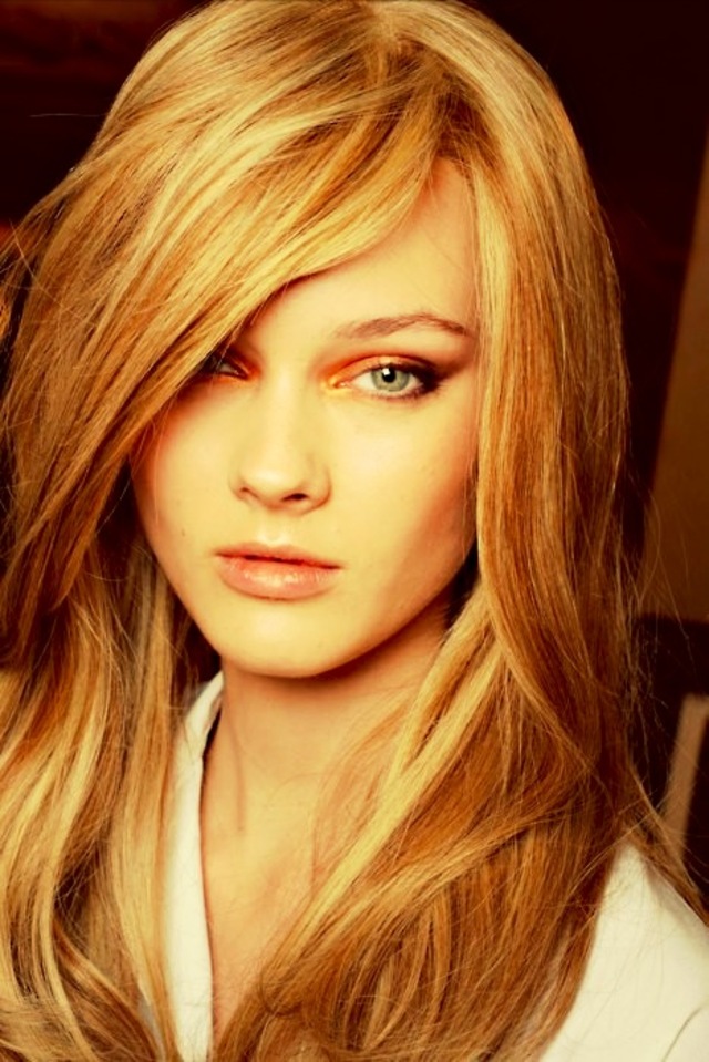 orange eye shadow look