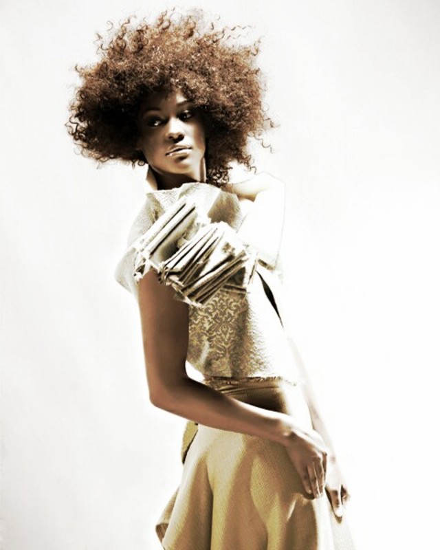 Hair, makeup, wardrobe:  Demi Howell