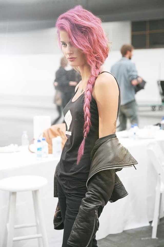 upload_128211920611182675_lwneycq8_c_pink_braid