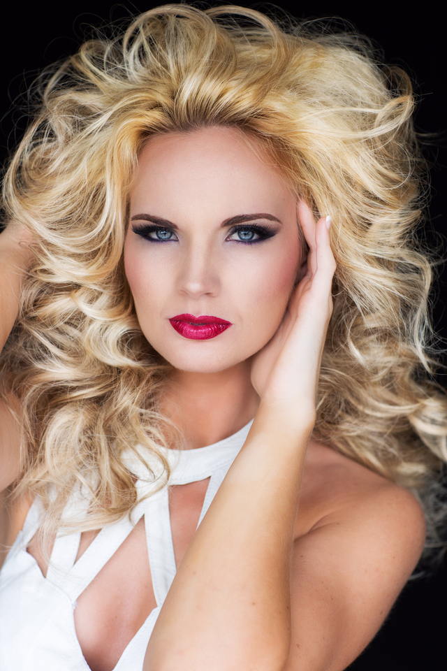 Hair and Makeup: Sherri Jessee Photo: Krisna Goodwin