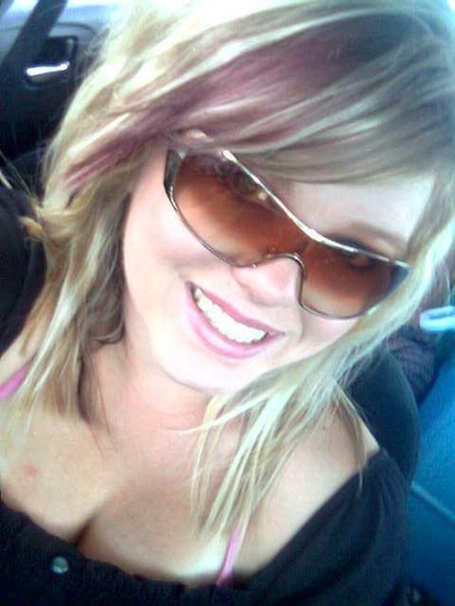 blonde bombshell