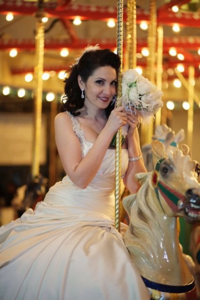 Old Hollywood Bride 2