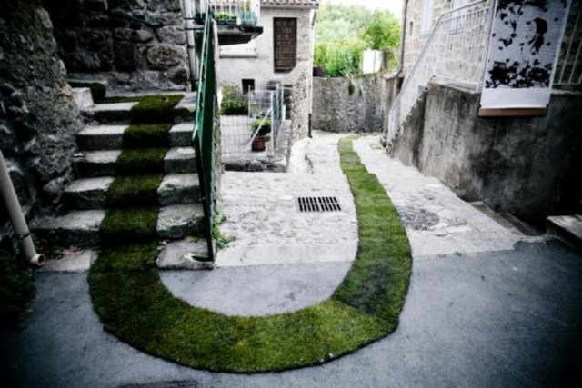 green