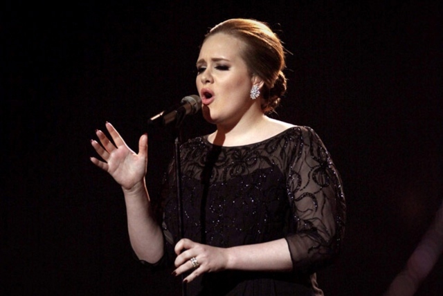 AdelePerformance
