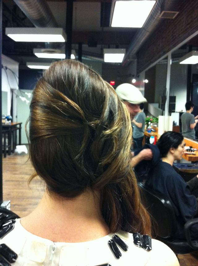 Alternative side pony