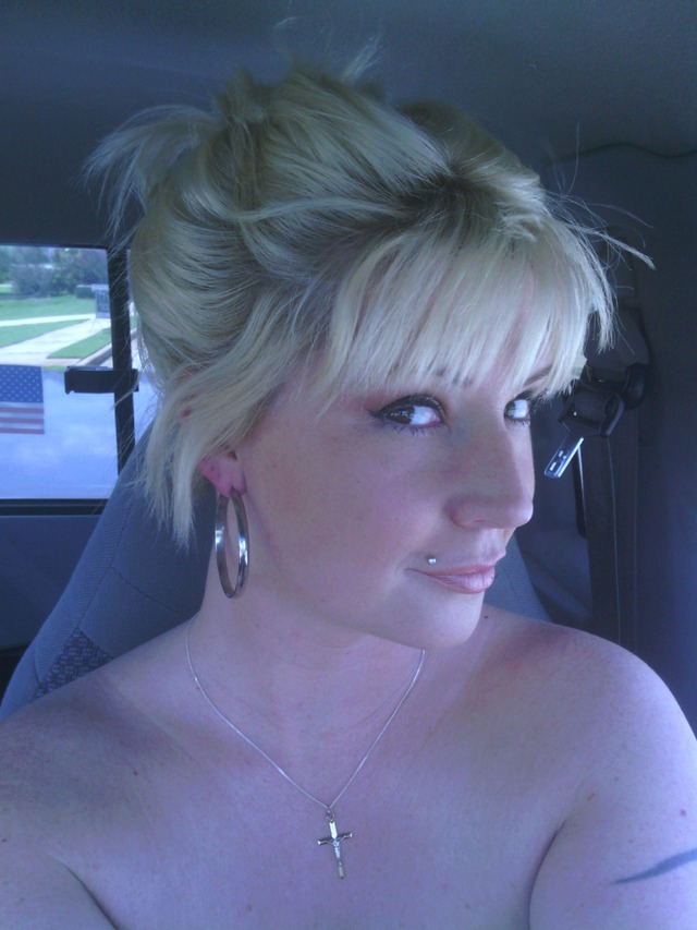 Blonde Pin Up