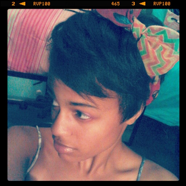 Bow &amp; Side Bang