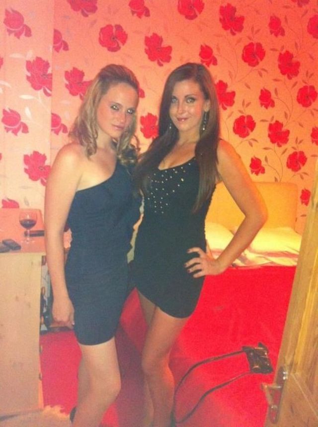 Brunette/Blonde