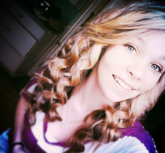 Curled hair (:
