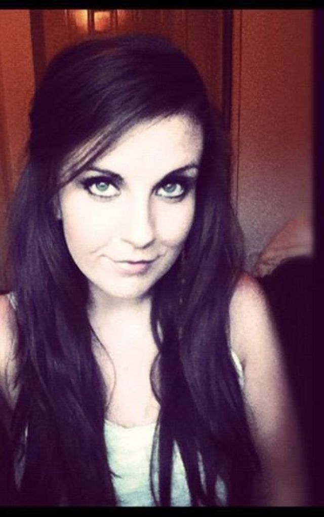 Curly/Brunette