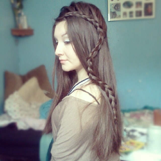 Curvy waterfall braid