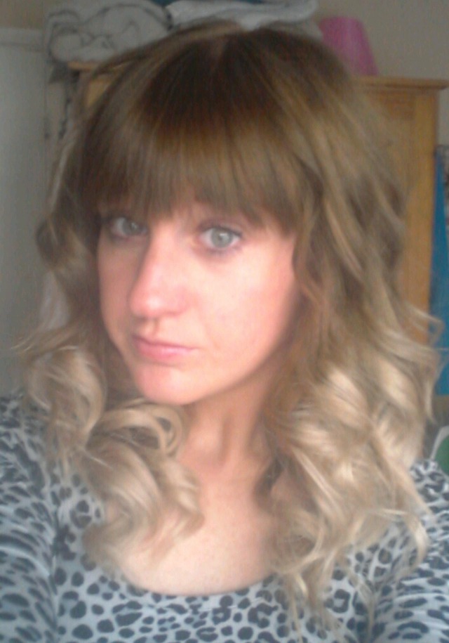 Dip Dye, blonde, brunette curly