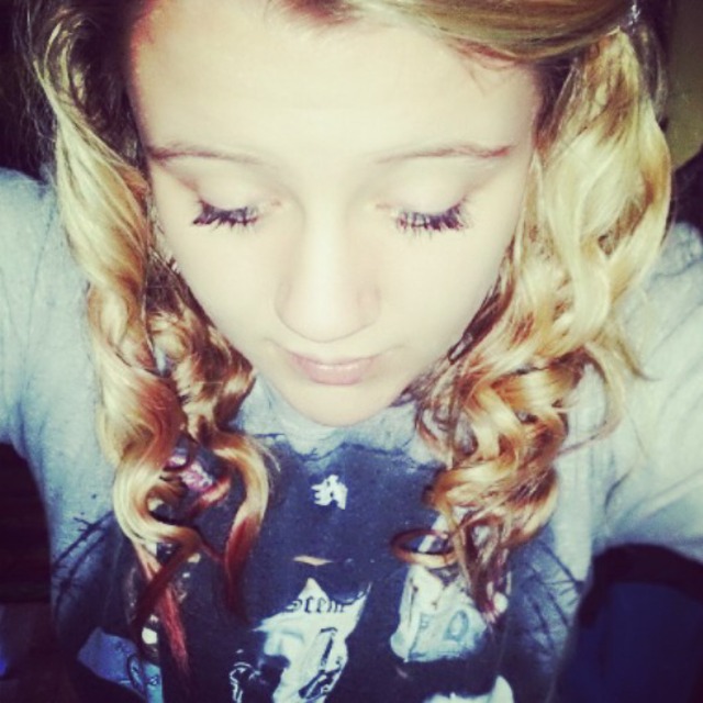 Dip Dyed Curls #2
