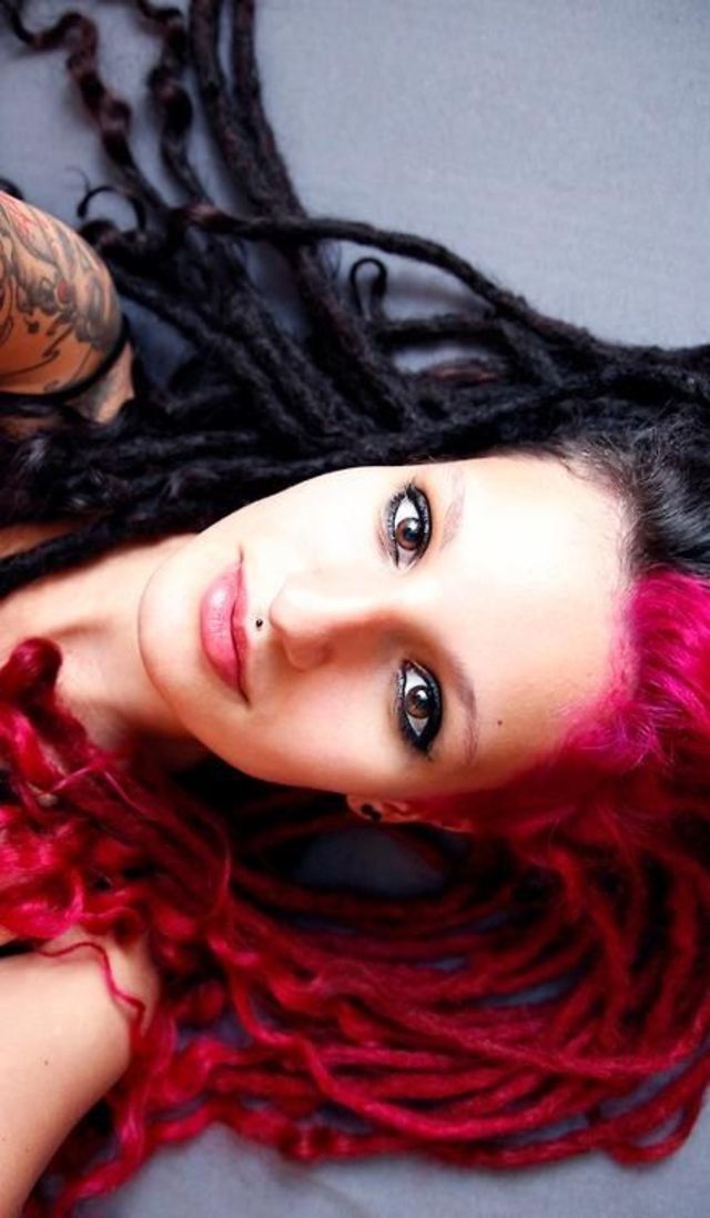 Dreads/Colour'd hair