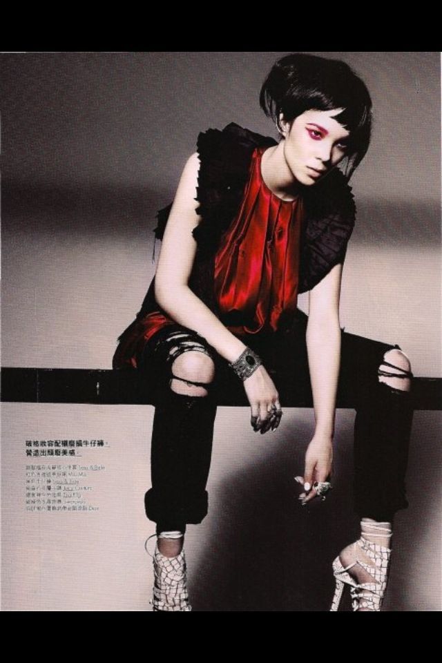 ELLE HK