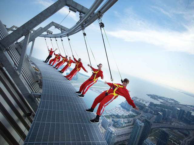 EdgeWalk-Lakeside