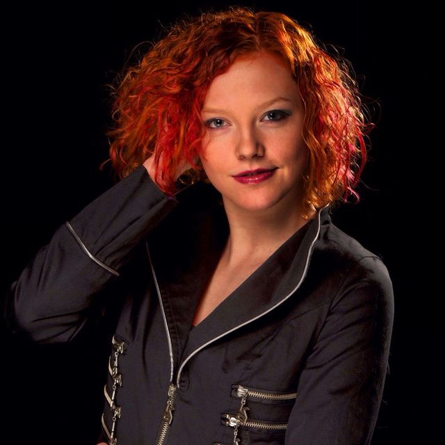 Editorial, red and curls