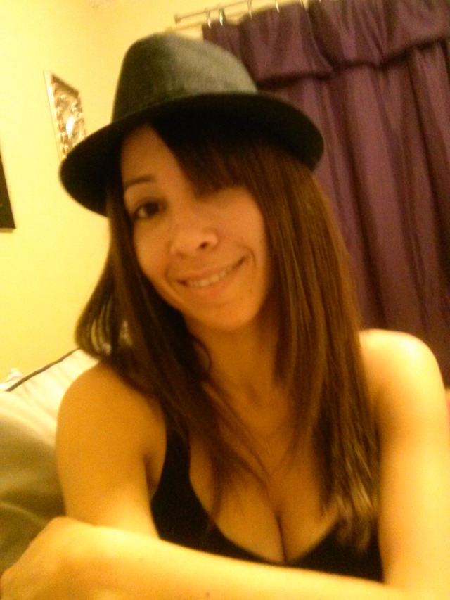 Hat compliments hair