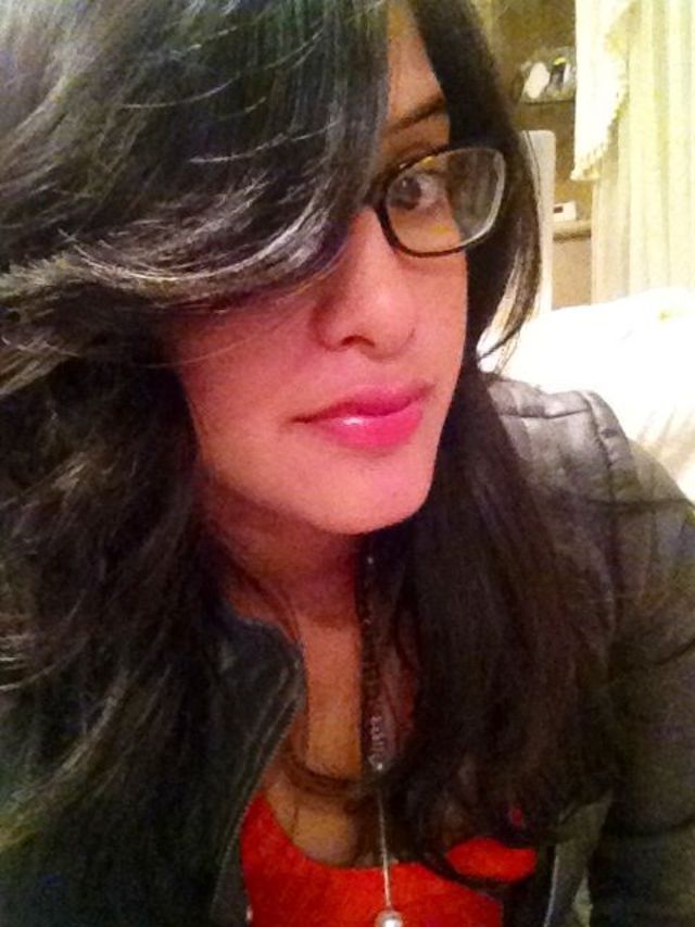 Jessica rabbit look